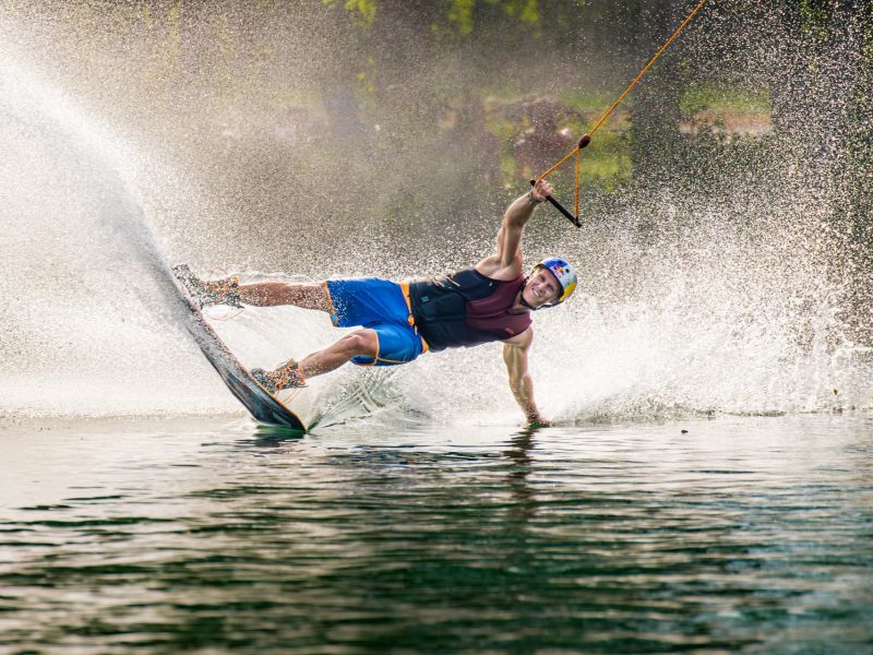 1.Platz 'Wakeboard Fun' von Hermann Weiß 1.Platz 'Wakeboard Fun' von Hermann Weiß