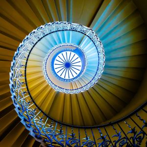 2.Platz 'Tulip Stairs to Heaven' von Hermann Wei&szlig;